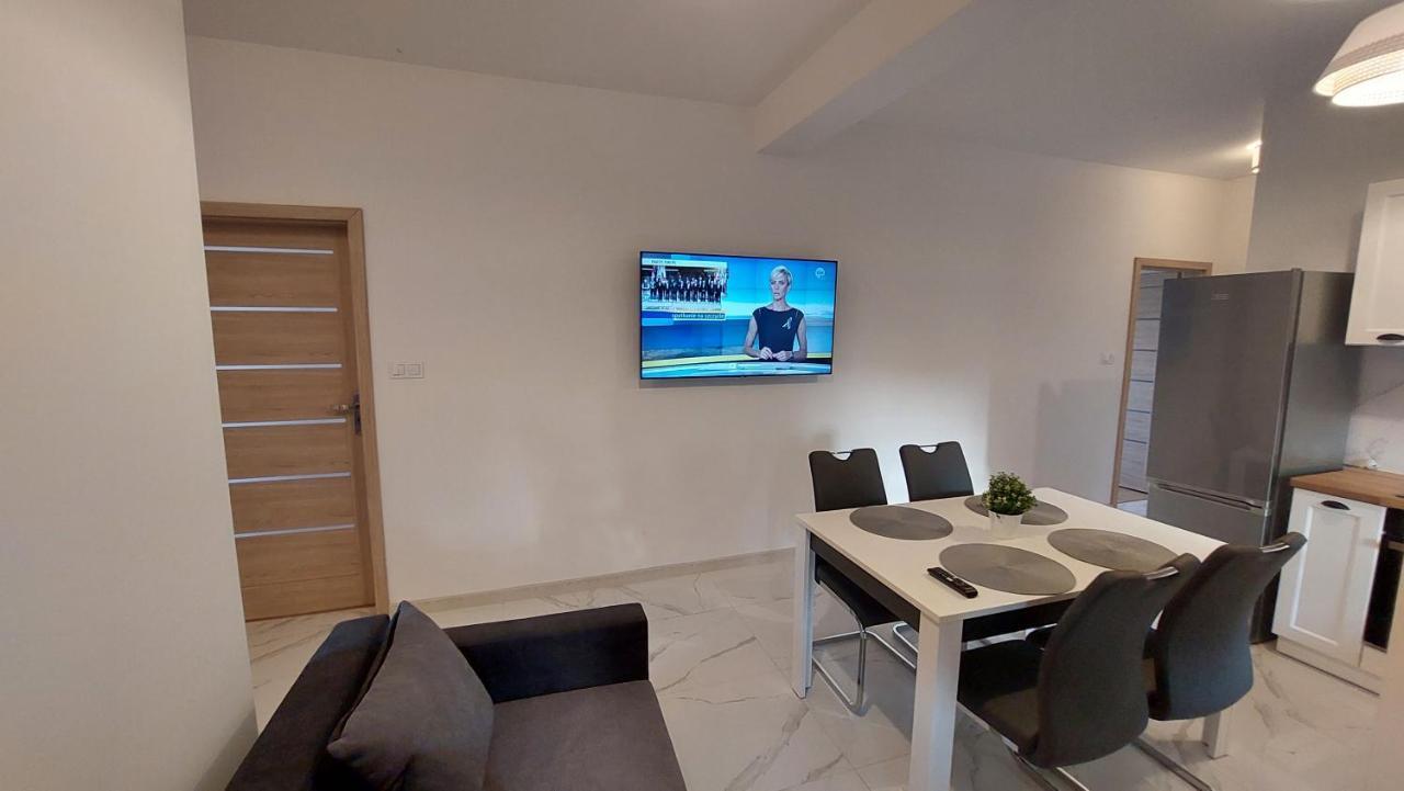 Apartamenty Starowiejska 39, Ryczow - 10Km Od Zator Energylandia Exterior foto